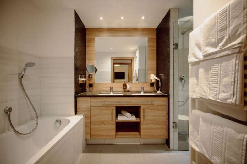 Alpinasuite modern und gemütlich eingerichtet im Alpina Alpendorf