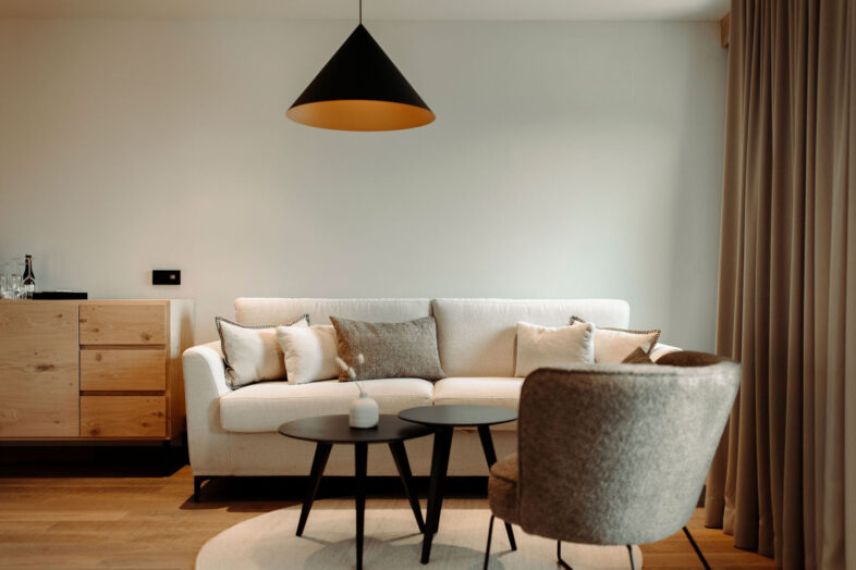 Suite mit viel Platz und modern eingerichtet im Alpina Alpendorf